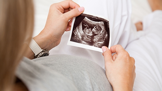 Wann, zu welcher Zeit, in welcher Woche können Sie ein halbes Kind lernen können? Ist es möglich und wie man den Boden des Kindes ohne Ultraschall herausfindet, für welche Zeichen? 03