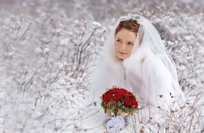 Hochzeitswinter: Ideen. Was zum Tragen im Winter für eine Hochzeit? 01