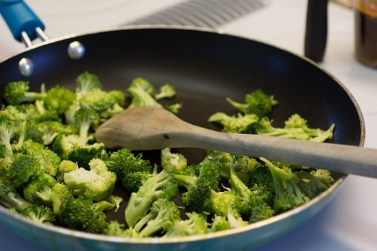 Wie man Brokkoli köstlich kocht: Nützliche Rezepte für jeden Tag 07