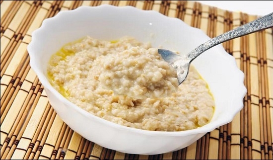 Wie man ein Hercules-Brei kocht: Rezepte zum Kochen auf Wasser und Milch 02