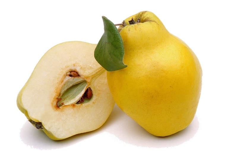 Gebackener Quince. Nützliche Eigenschaften und Rezepte 01