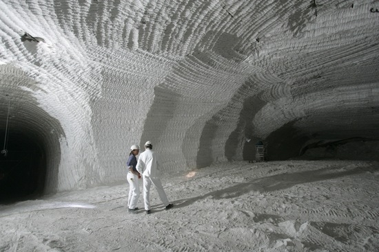 Salt Cave: Zeugnis und Kontraindikationen für die Verwendung der Methode, Bewertungen von Ärzten 01