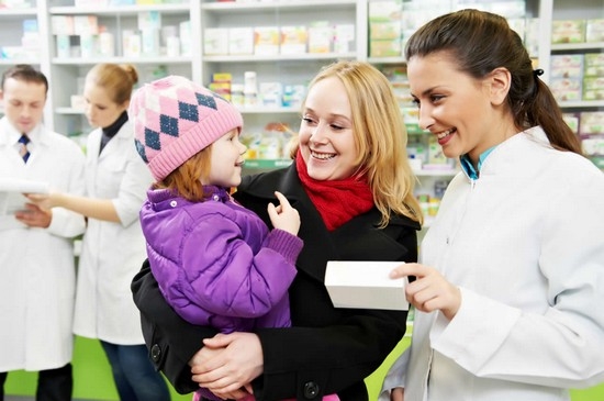 Fällt von einer Erkältung für Kinder von Jahr 2 Jahre: Überprüfung der Drogen und ihre Eigenschaften 02