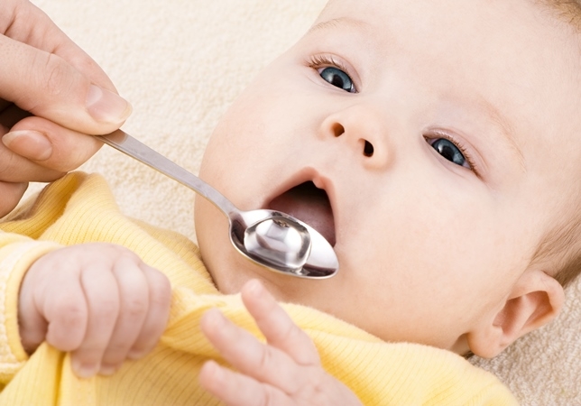 Hustensirup für Kinder aus dem Jahr. Beschreibung und Methoden der Anwendung der beliebtesten Drogen 01