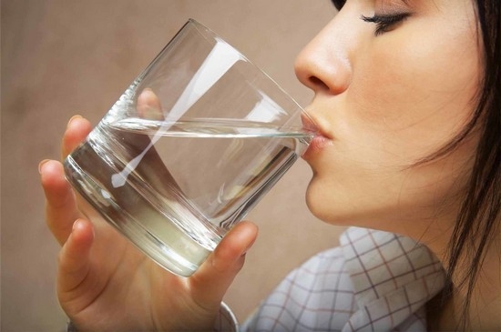 Geschichten Wasser: Schaden und Nutzen. Strukturierte Wasserzubereitungsrezepte 02