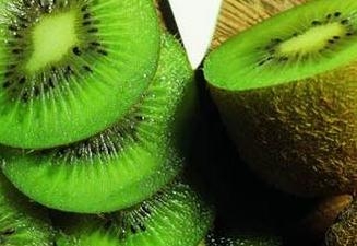 Wie man kiwi isst? 02