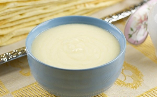 Klassische Sahne für «Napoleon»: Rezepte mit Kondensmilch und Milch 01