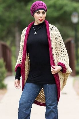 Cardigan Häkeln: Schemata und Beschreibungen für Anfänger - Modelle für Frauen und Mädchen, voll und schlank, Sommer, Openwork und warm 03