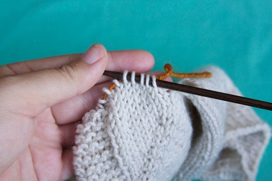 Pullover für den Jungen mit den Stricknadeln: Master-Klasse beim Stricken 12