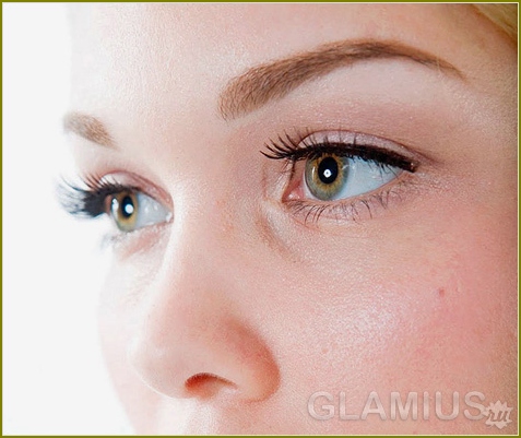 Dauerhaftes Make-up-Auge 06