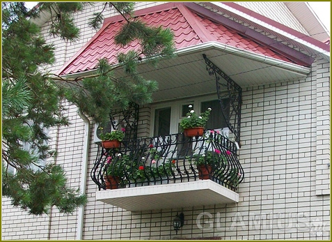 So stellen Sie einen Balkon-Farben aus 20